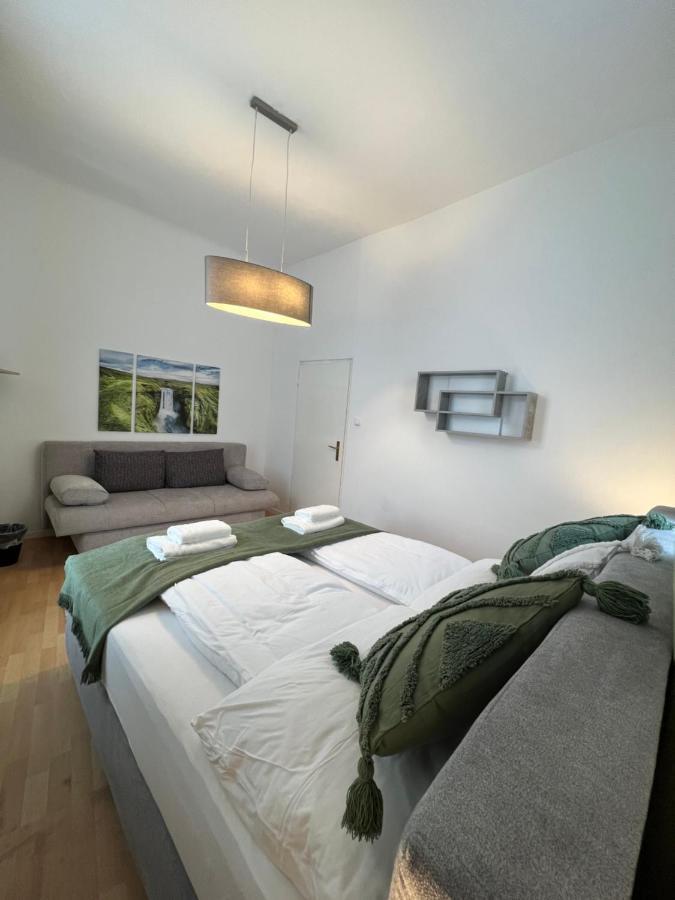 Spacious & Deluxe Big Apartment Near Prater Вена Экстерьер фото