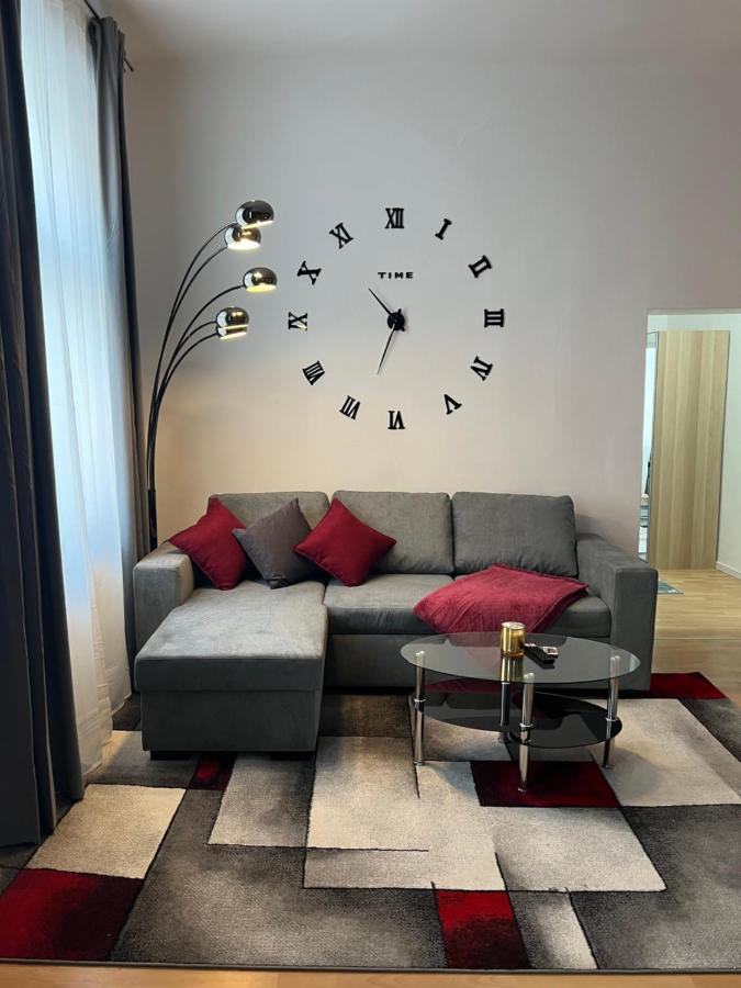 Spacious & Deluxe Big Apartment Near Prater Вена Экстерьер фото